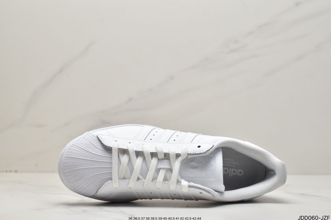 נעלי Adidas Classic נשים – תמונה 3