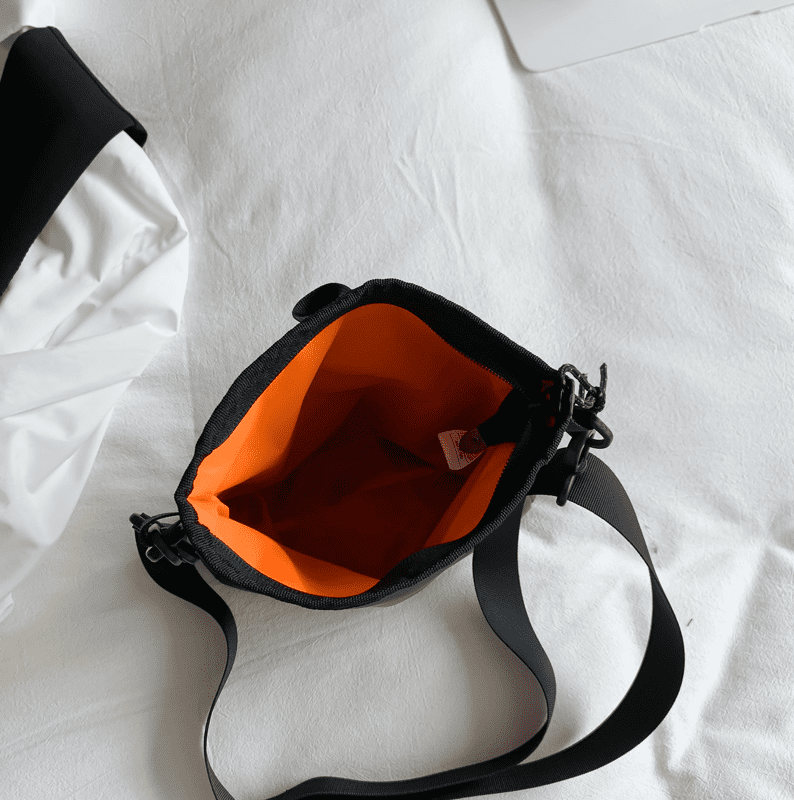 תיק צד מלבני של נייק - כיס קדמי – תמונה 12