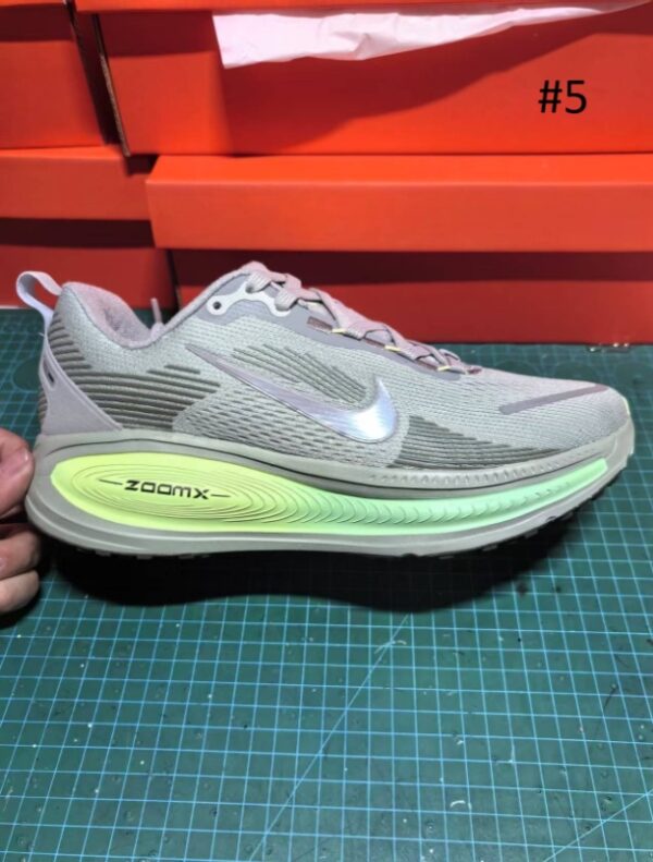⁦נעלי ספורט נייק אייר גברים נשים NIKE AIR⁩ – תמונה ⁦6⁩