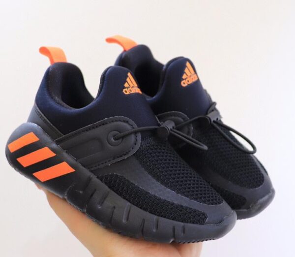 ⁦נעלי אדידס לילדים ADIDAS⁩ – תמונה ⁦6⁩