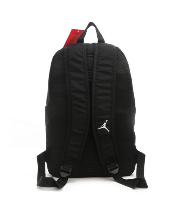 ⁦תיק גב שני תאים אייר גורדן NIKE AIR JORDAN⁩ – תמונה ⁦5⁩