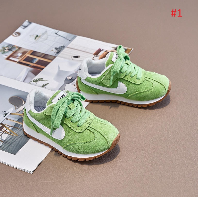 סניקרס נייק לילדים וילדות עם שרוכים מידות 26-37 NIKE – תמונה 2