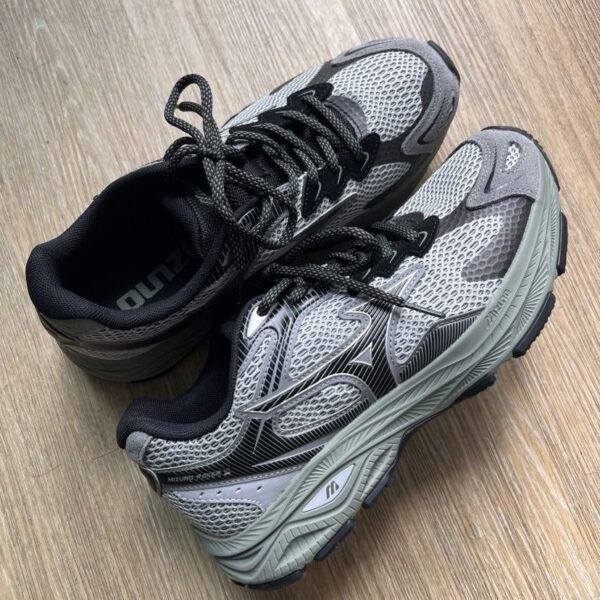 ⁦נעלי ספורט ריצה גברים נשים Mizuno Wave Rider 27⁩ – תמונה ⁦12⁩