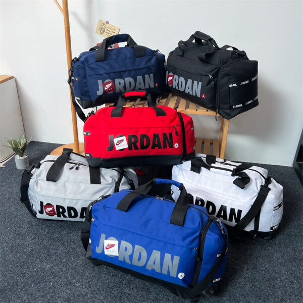 ⁦תיק ספורט ונסיעות גדול אייר גורדן AIR JORDAN⁩ – תמונה ⁦7⁩