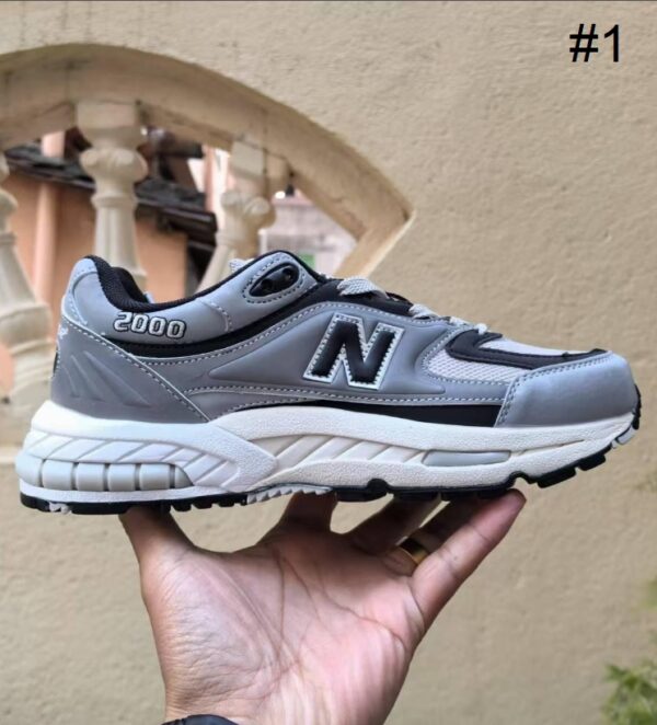 ⁦נעלי ספורט ניו באלאנס דגם 2000 NEW BALANCE⁩ – תמונה ⁦6⁩