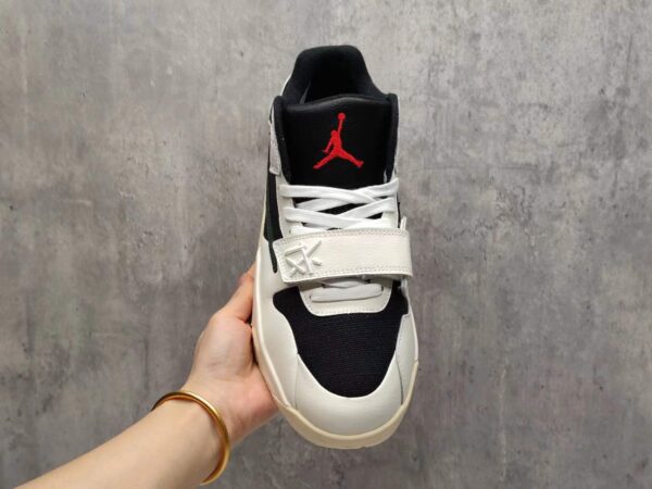 ⁦נעלי כדורסל אייר גורדן גברים נשים ונוער AIR JORDAN⁩ – תמונה ⁦8⁩