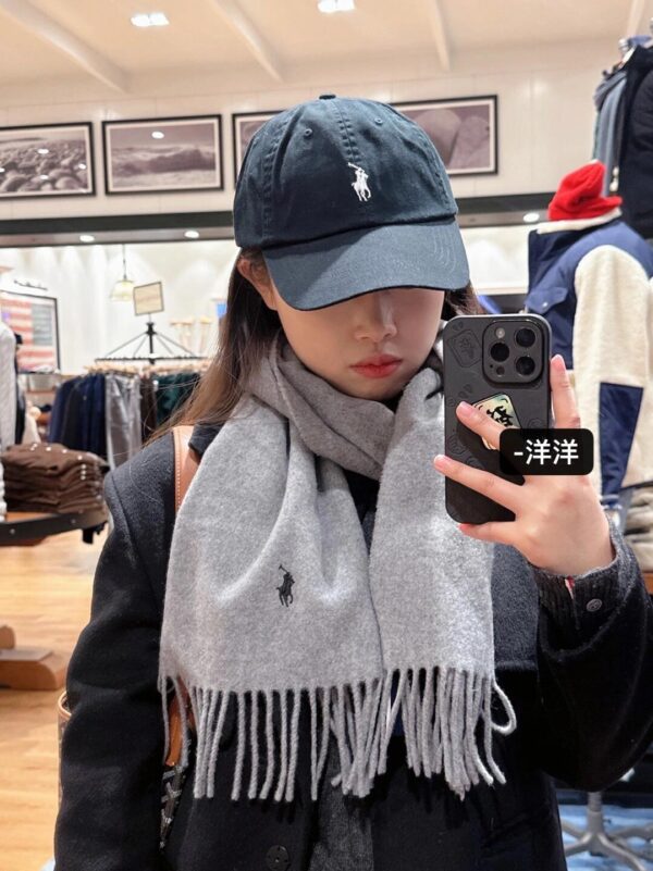 ⁦צעיף צמר אופנתי לנשים  פולו ראלף לורן Ralph Lauren⁩ – תמונה ⁦9⁩