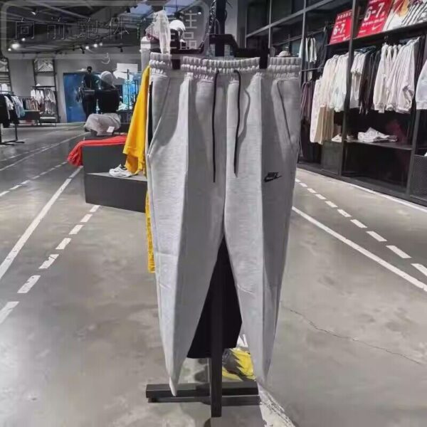 ⁦מכנסי טרנינג לגברים נייק מידות גדולות NIKE⁩ – תמונה ⁦3⁩