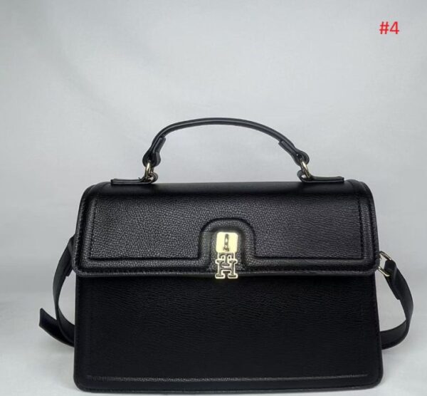 ⁦תיק צד קשיח לנשים טומי היליפיגר Tommy Hilfiger⁩ – תמונה ⁦5⁩
