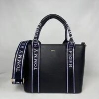 תיק יד לנשים טומי היליפיגר Tommy Hilfiger