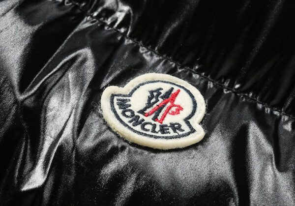⁦מעיל פוך גברים מונקלר MONCLER⁩ – תמונה ⁦8⁩