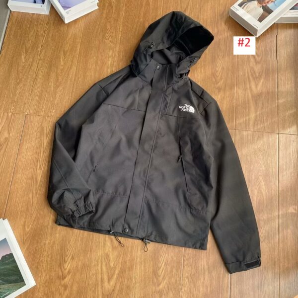 ⁦גקט ניילון עם קפוצון לגברים THE NORTH FACE דה נורת' פייס⁩ – תמונה ⁦3⁩