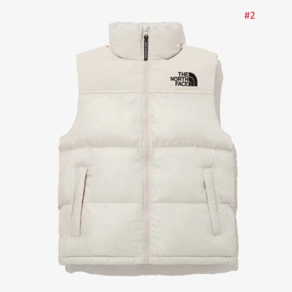 ⁦מעיל פוך וסט לנשים  THE NORTH FACE דה נורת' פייס⁩ – תמונה ⁦4⁩
