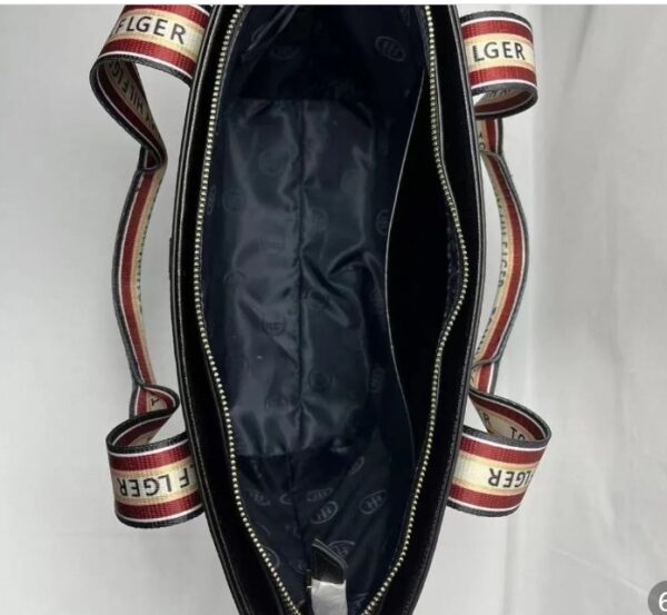 ⁦תיק יד גדול לנשים טומי היליפיגר Tommy Hilfiger⁩ – תמונה ⁦3⁩