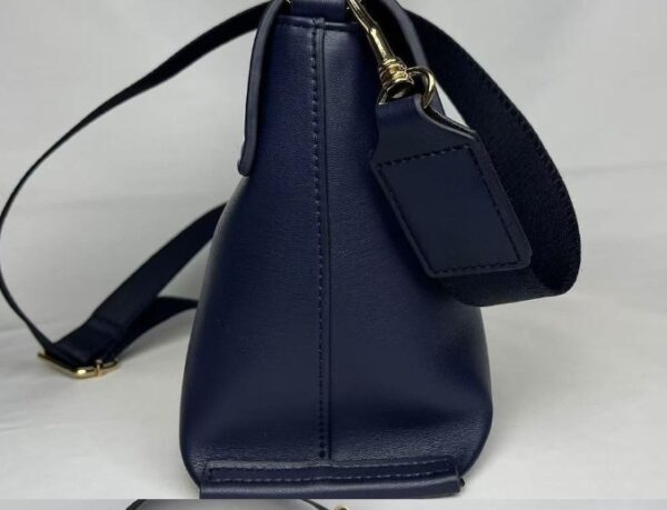 ⁦תיק צד מלבני מעטפה טומי היליפיגר Tommy Hilfiger⁩ – תמונה ⁦6⁩