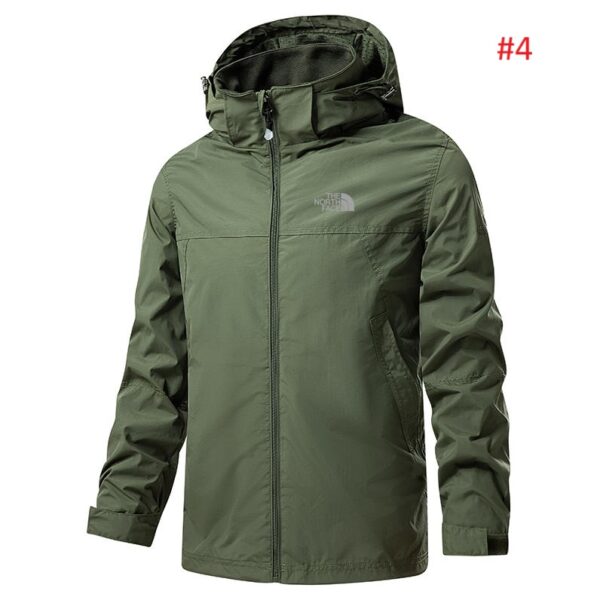 ⁦מעיל ניילון עם כובע לגברים מידות גדולות THE NORTH FACE דה נורת' פייס⁩ – תמונה ⁦5⁩