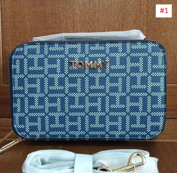 ⁦תיק מלבני לנשים עם רצועה טומי היליפיגר Tommy Hilfiger⁩ – תמונה ⁦2⁩