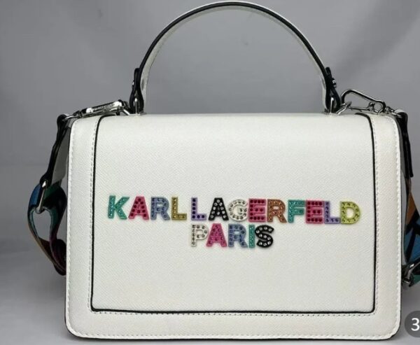 ⁦תיק צד מלבני לנשים עם ידית קרל לגרפלד Karl Lagerfeld⁩ – תמונה ⁦3⁩