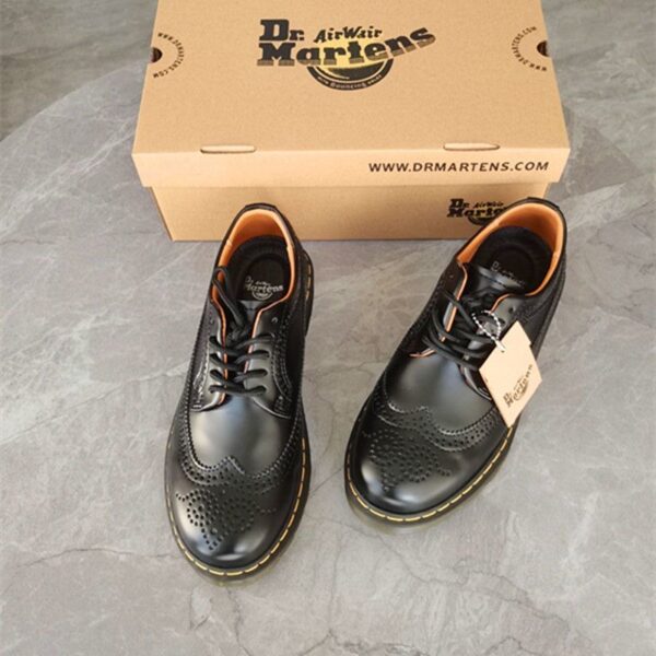 ⁦נעלי דר מרטינס עם דוגמא נשים גברים Dr. Martens⁩ – תמונה ⁦4⁩