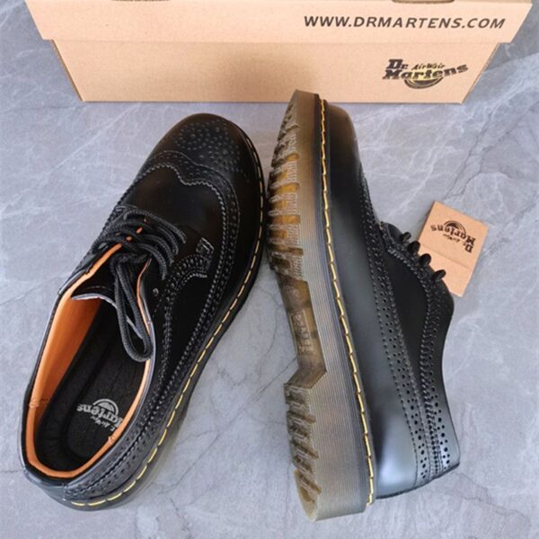 ⁦נעלי דר מרטינס עם דוגמא נשים גברים Dr. Martens⁩ – תמונה ⁦8⁩