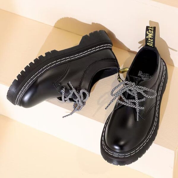 ⁦נעלי דר מרטינס עם שרוכים לנשים ולגברים Dr. Martens⁩ – תמונה ⁦3⁩