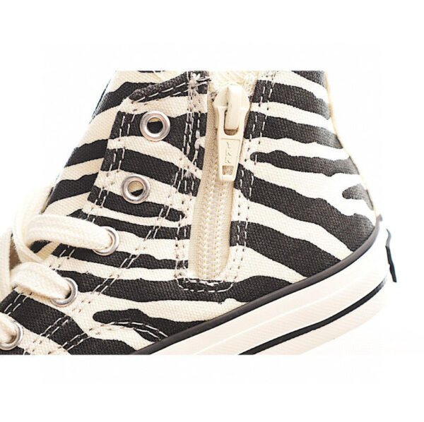 ⁦נעלי סניקרס  גבוהות אולסטאר לילדים Converse⁩ – תמונה ⁦9⁩