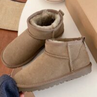 מגפי פרווה נמוכות לנשים האג UGG