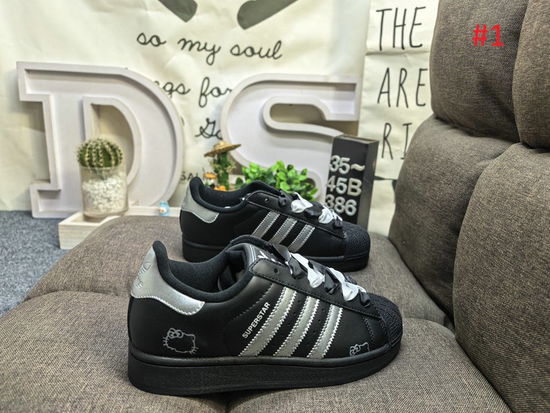 נעלי אדידס נשים הלו קיטי ADIDAS – תמונה 2