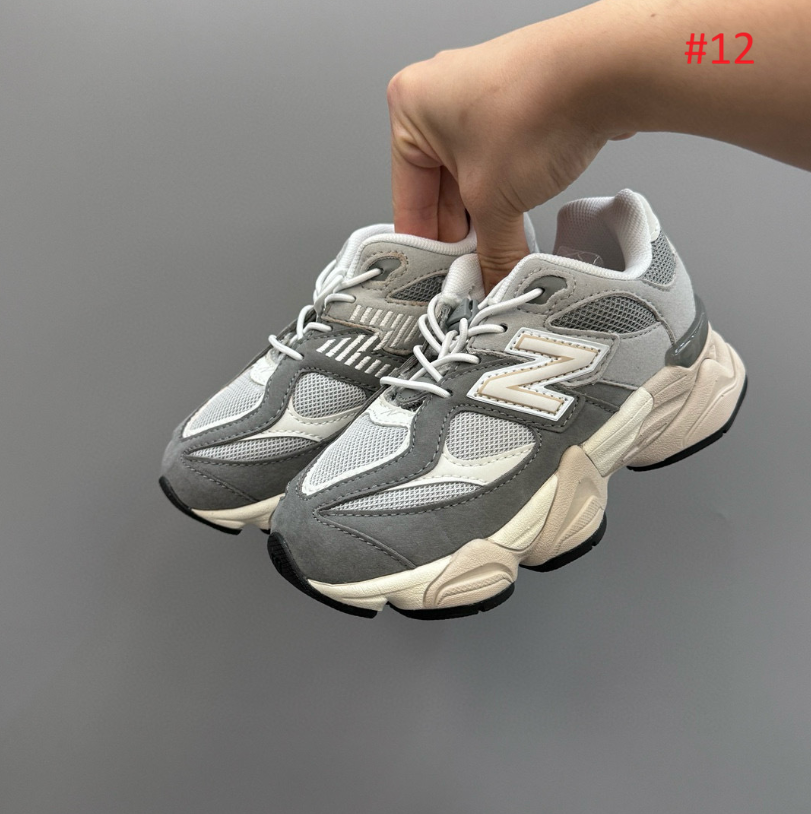 נעלי ספורט לילדים ניו באלנס מידות 24-34 NEW BALANCE – תמונה 13