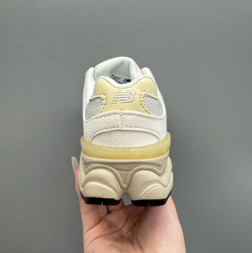 נעלי ספורט לילדים ניו באלנס מידות 24-34 NEW BALANCE – תמונה 22