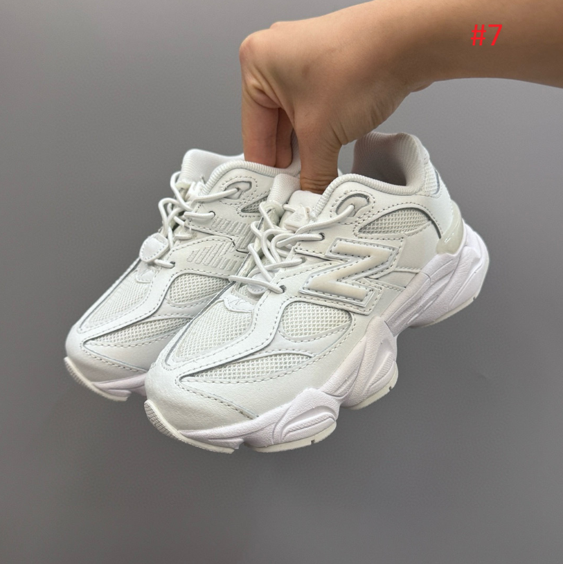 נעלי ספורט לילדים ניו באלנס מידות 24-34 NEW BALANCE – תמונה 8