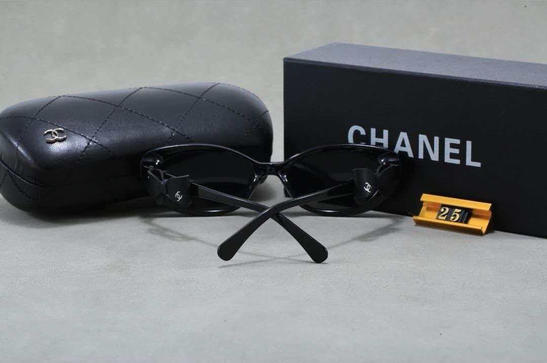 משקפי שמש לנשים עם פפיון שאנל CHANEL – תמונה 7