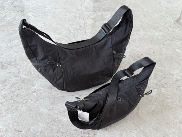 תיק צד מעוגל מניילון לולולמון LULULEMON – תמונה 15