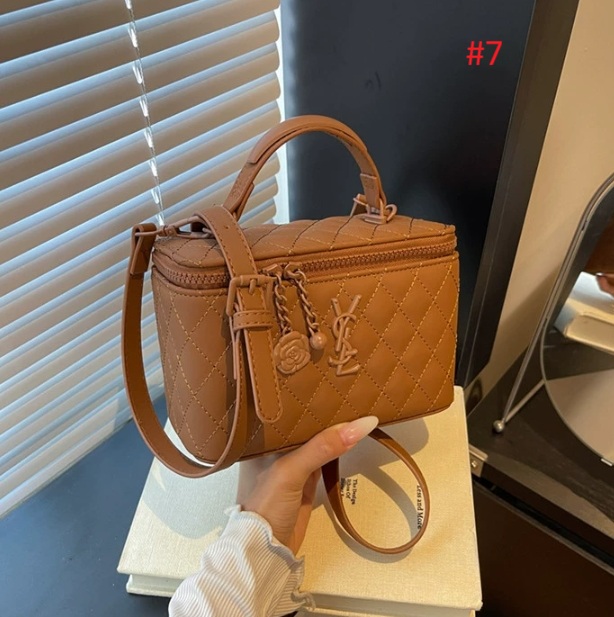 תיק יד קופסה איב סאן לורן Yves Saint Laurent – תמונה 12