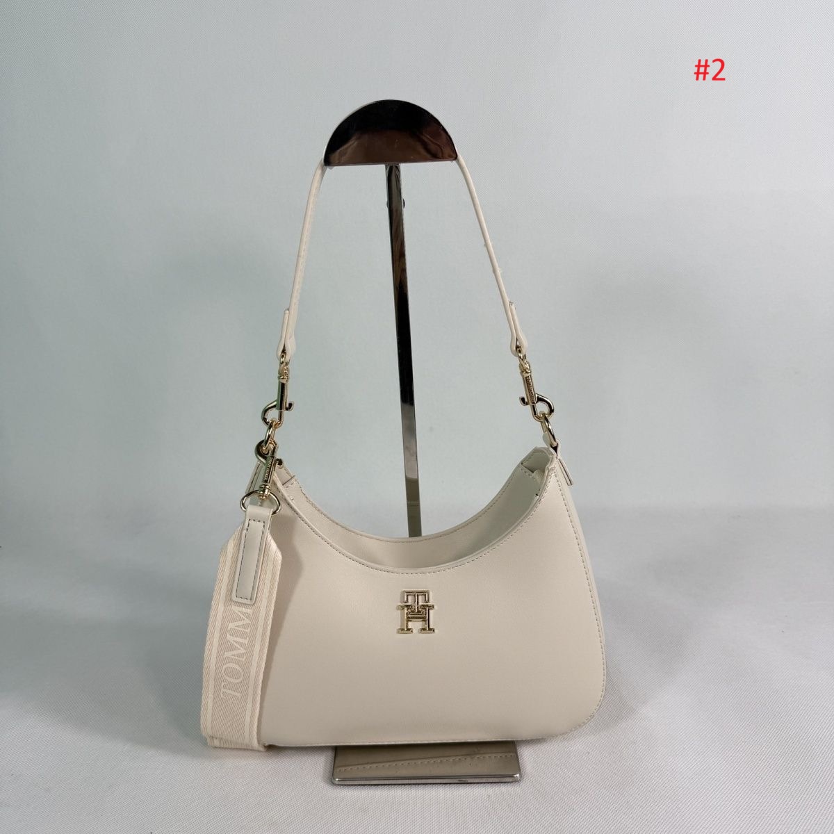 תיק יד לנשים טומי היליפיגר Tommy Hilfiger – תמונה 4