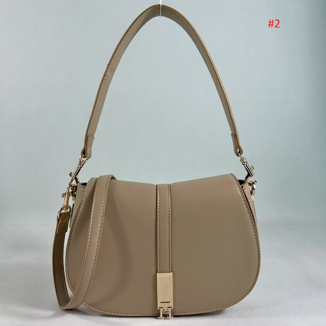 תיק יד אבזם לנשים טומי היליפיגר Tommy Hilfiger – תמונה 3