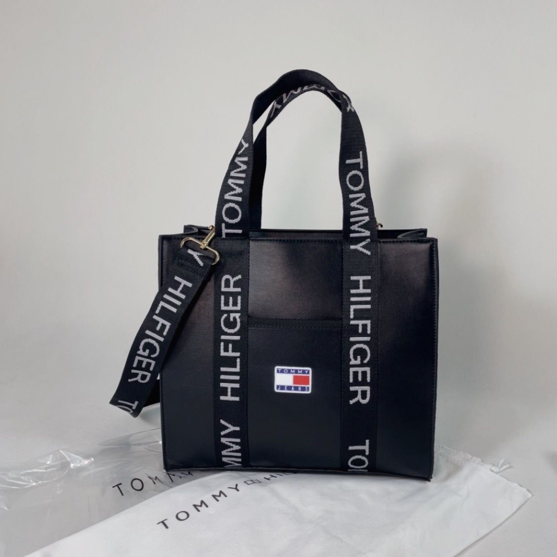 תיק צד נשים טומי היליפיגר Tommy Hilfiger תיק צד נשים טומי היליפיגר Tommy Hilfiger