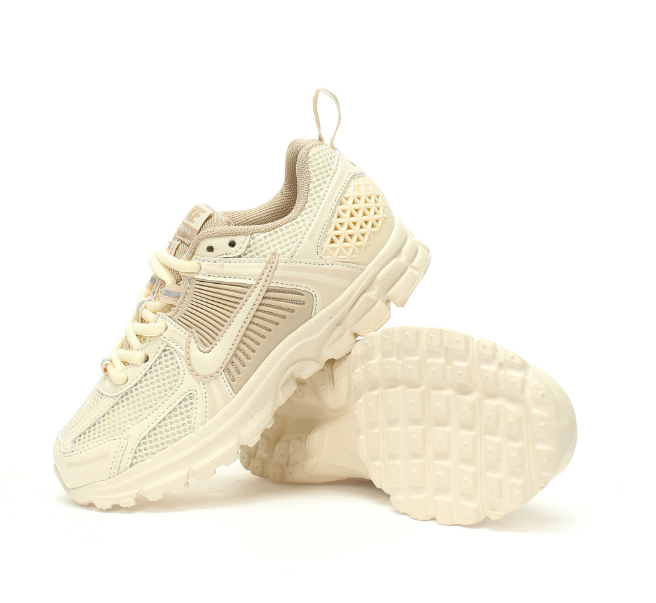 נעלי ספורט נייק NIKE קלאסיות לילד ולילדה נעלי ספורט נייק NIKE קלאסיות לילד ולילדה