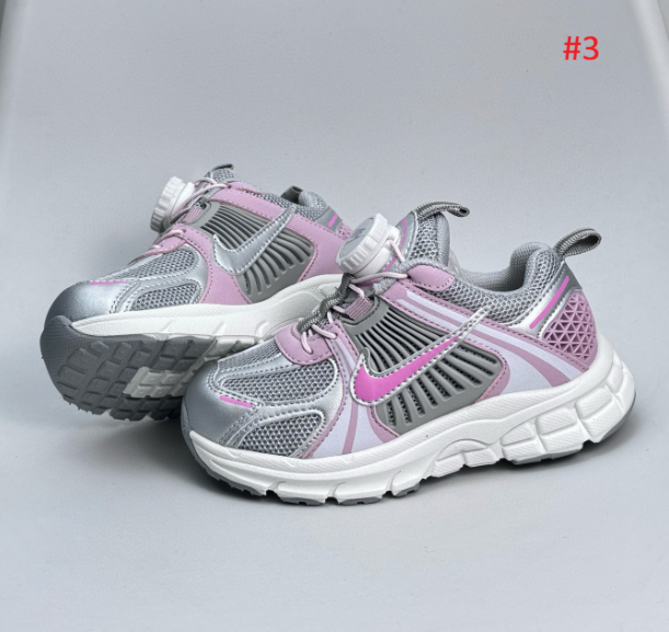 נעלי ספורט נייק NIKE לילדה ולילד – תמונה 4