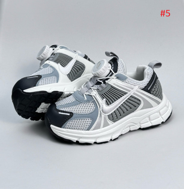נעלי ספורט נייק NIKE לילדה ולילד – תמונה 6