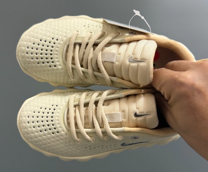 נעלי ספורט פקקים נייק NIKE לילדים – תמונה 9