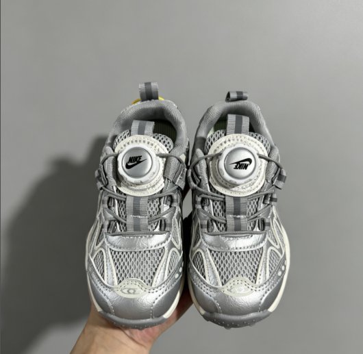 נעלי ספורט נייק NIKE לילדים וילדות – תמונה 5