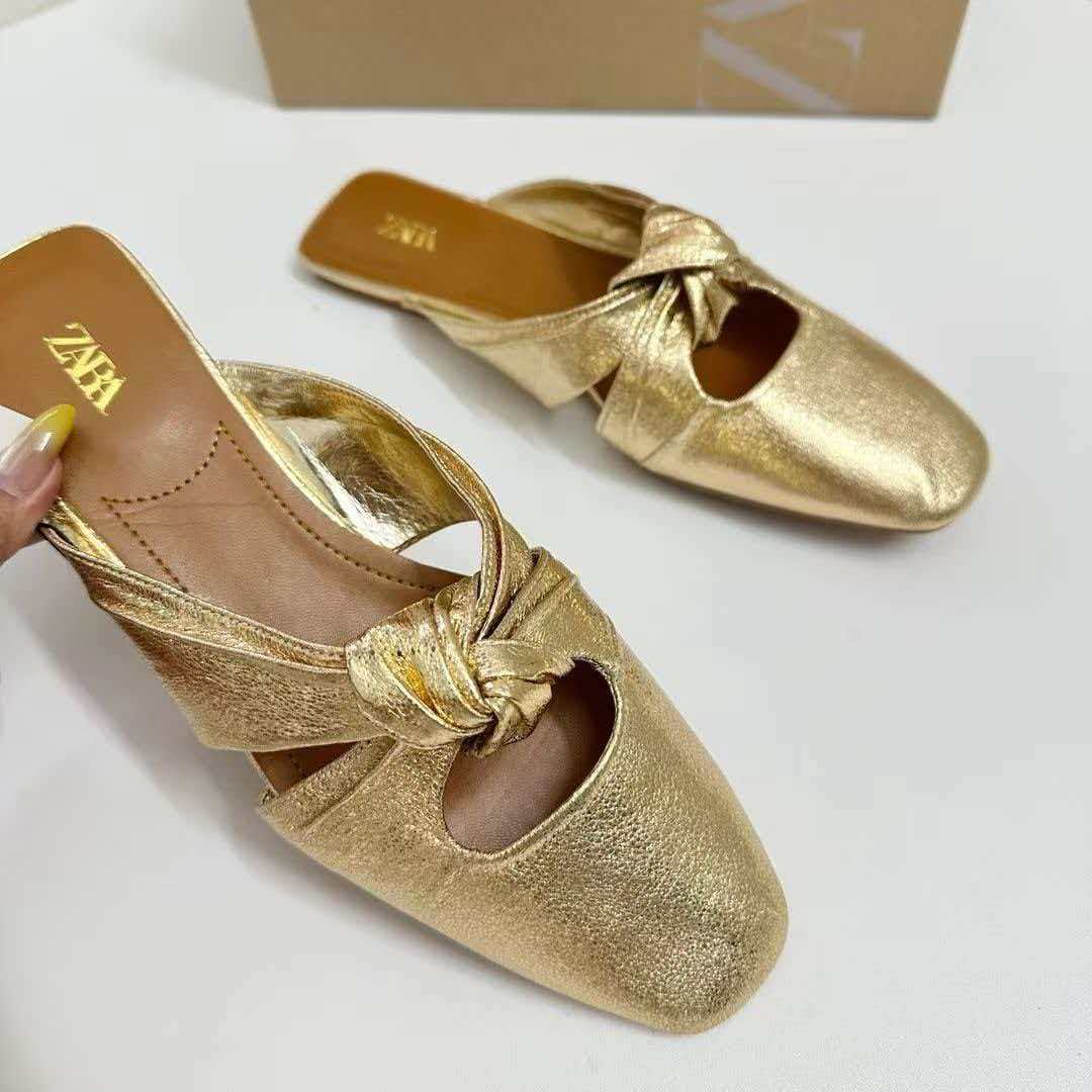 סנדלי נשים מוזהבות שטוחות לאישה בהשראת זארה ZARA – תמונה 4