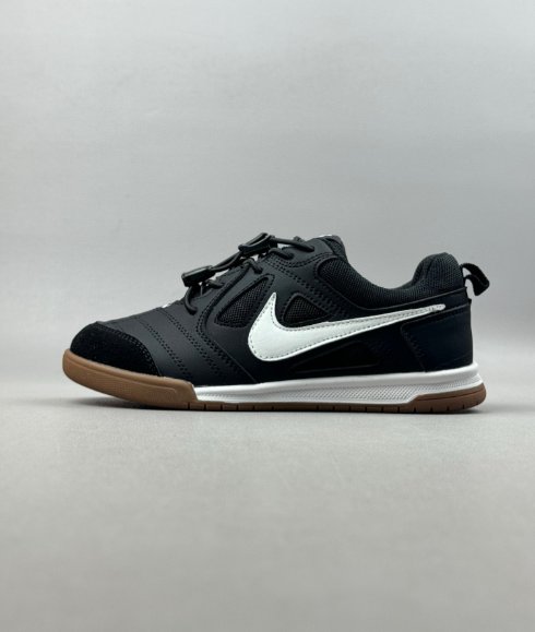 נעלי ספורט נייק NIKE סוליה שטוחה לילד ולילדה – תמונה 3