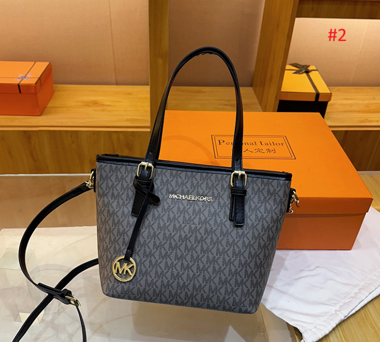 תיק צד סמל מייקל קורס MICHAEL KORS לנשים – תמונה 3