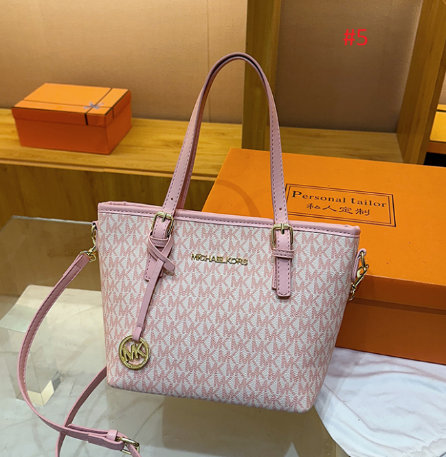 תיק צד סמל מייקל קורס MICHAEL KORS לנשים – תמונה 6