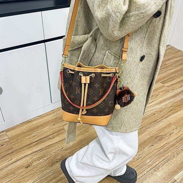 תיק צד קטן לנשים לואי ויטון Louis Vuitton – תמונה 6