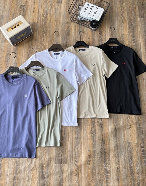 חולצות טישרט קצרות לגבר פרד פרי FRED PERRY חולצות טישרט קצרות לגבר פרד פרי FRED PERRY
