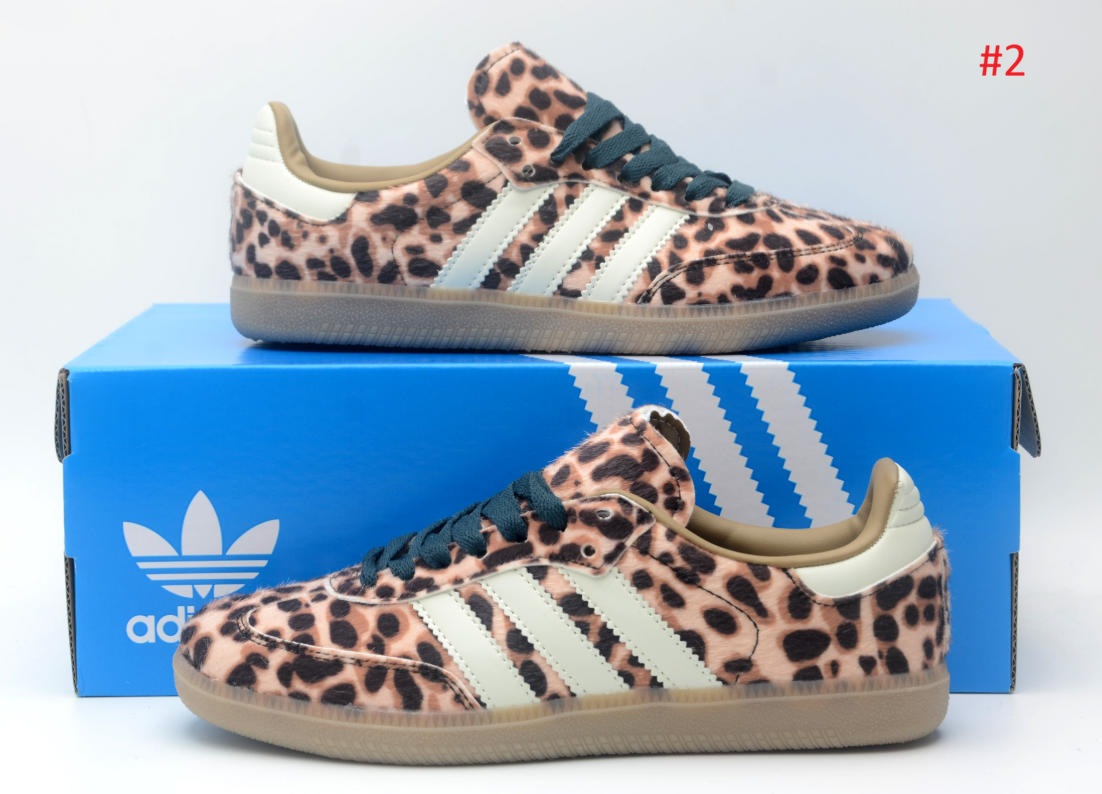 סניקרס עם הדפס ג'ירף של Adidas Samba OG לגברים ולנשים – תמונה 3