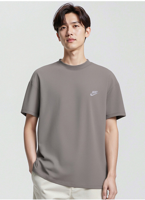חולצת טי לגברים Nike Sportswear Club עם שרוולים קצרים – תמונה 9